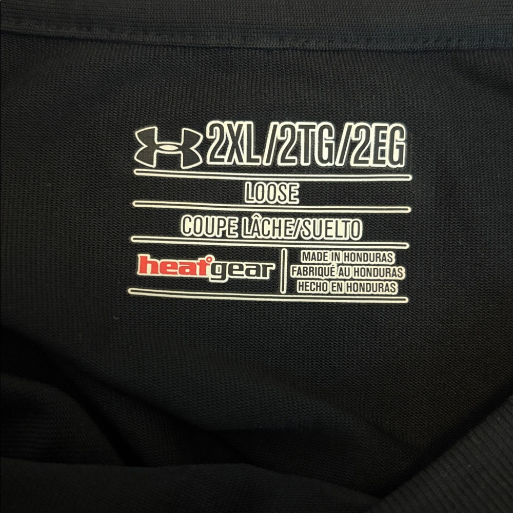 NEW Under Armour Black Tee with Red Semper Fidelis Design XXL loose - Picture 3 of 4